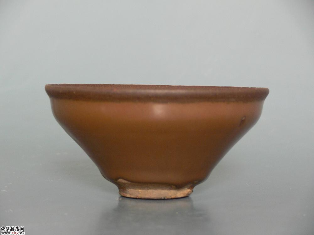宋建窑酱釉缩口盏