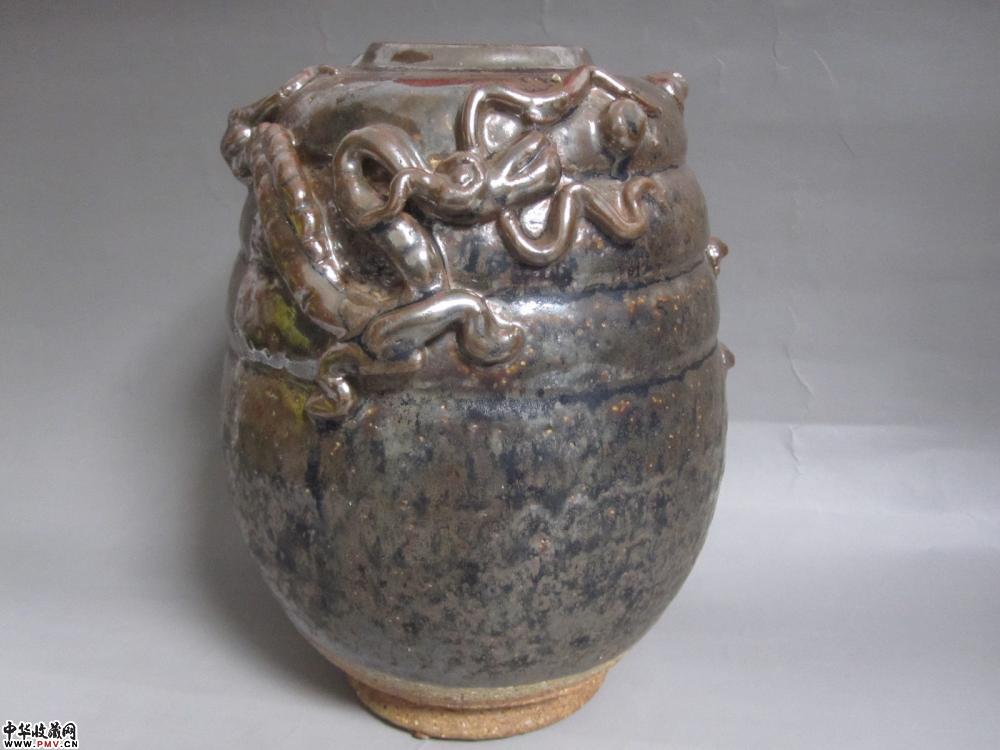 宋代西坝窑窑变釉高浮雕龙罐《已售》
