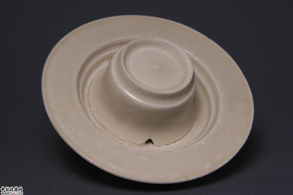 北宋邵武窑青白釉托盏(一套)