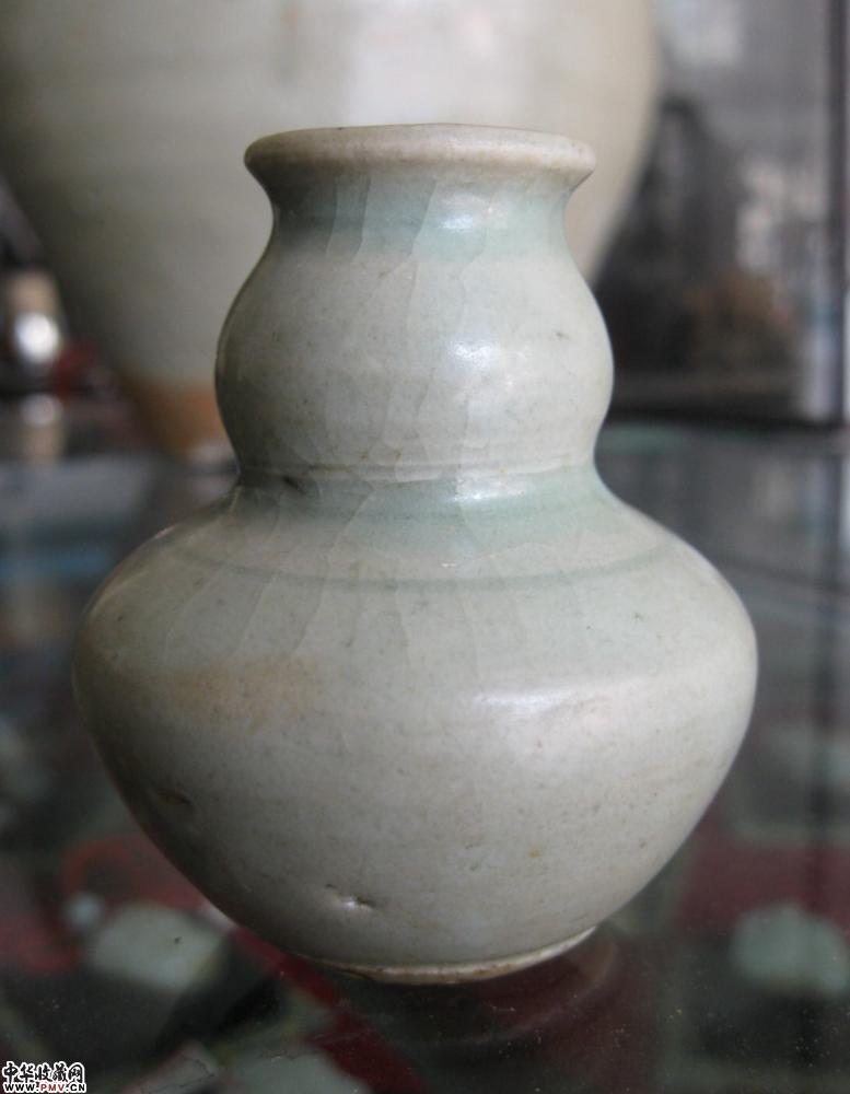 宋龙泉粉青釉葫芦瓶 宋龙泉粉青釉葫芦瓶