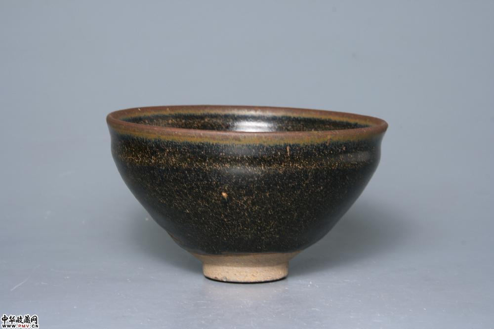 宋建窑茶叶末釉盏