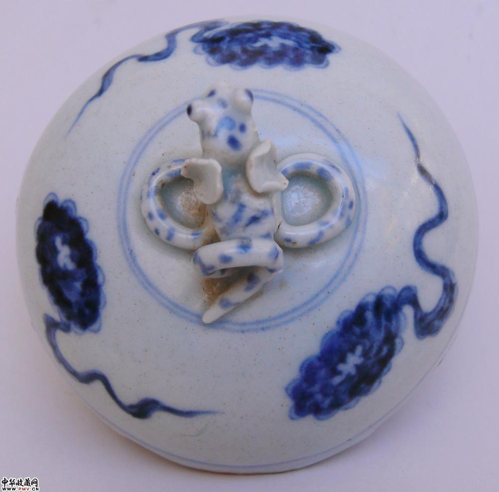 元青花云龙罐蛇吃青蛙钮盖