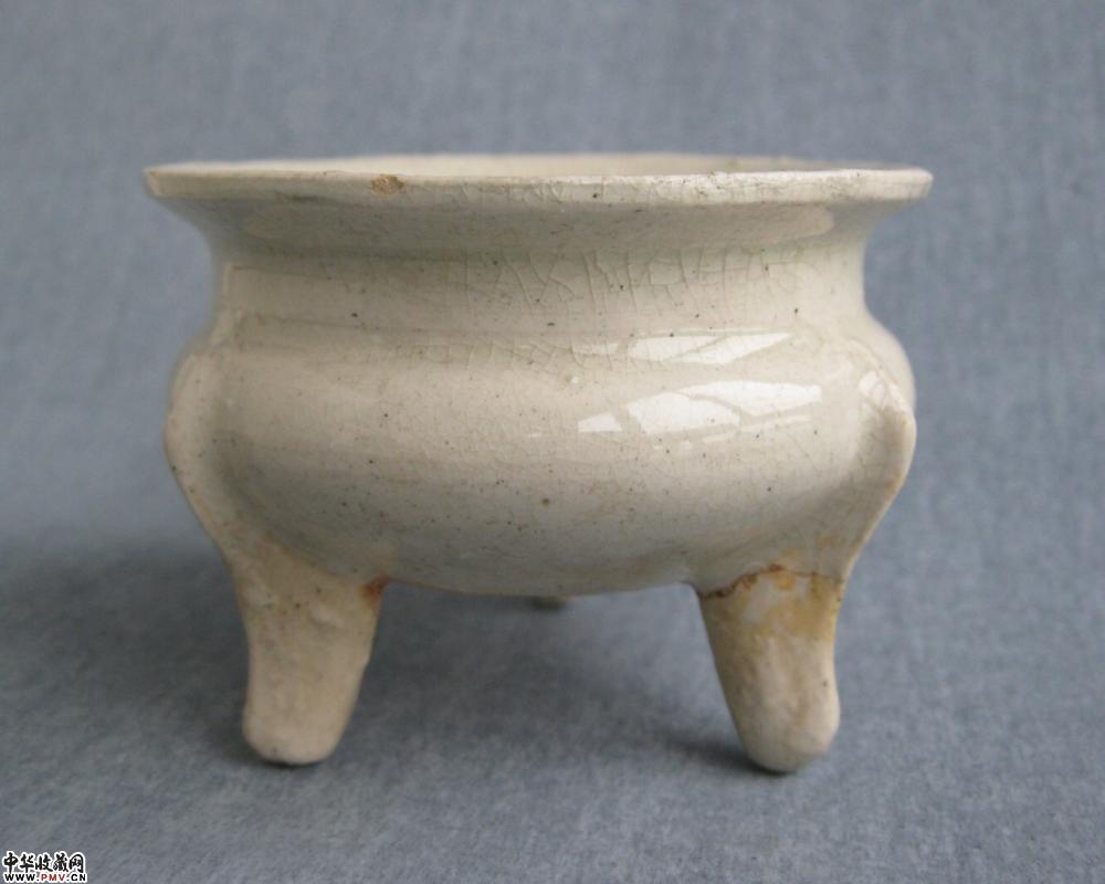 宋青白釉三足鬲式炉一只藏家展厅收藏资讯|艺术家|书画家|书画名人|书法