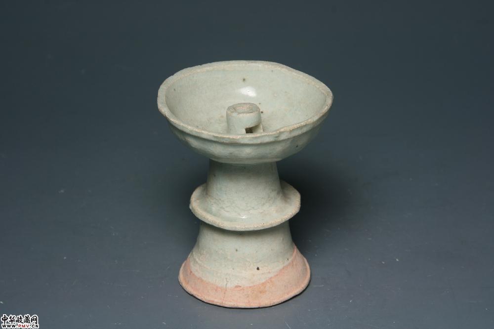 南宋南丰窑青白釉灯