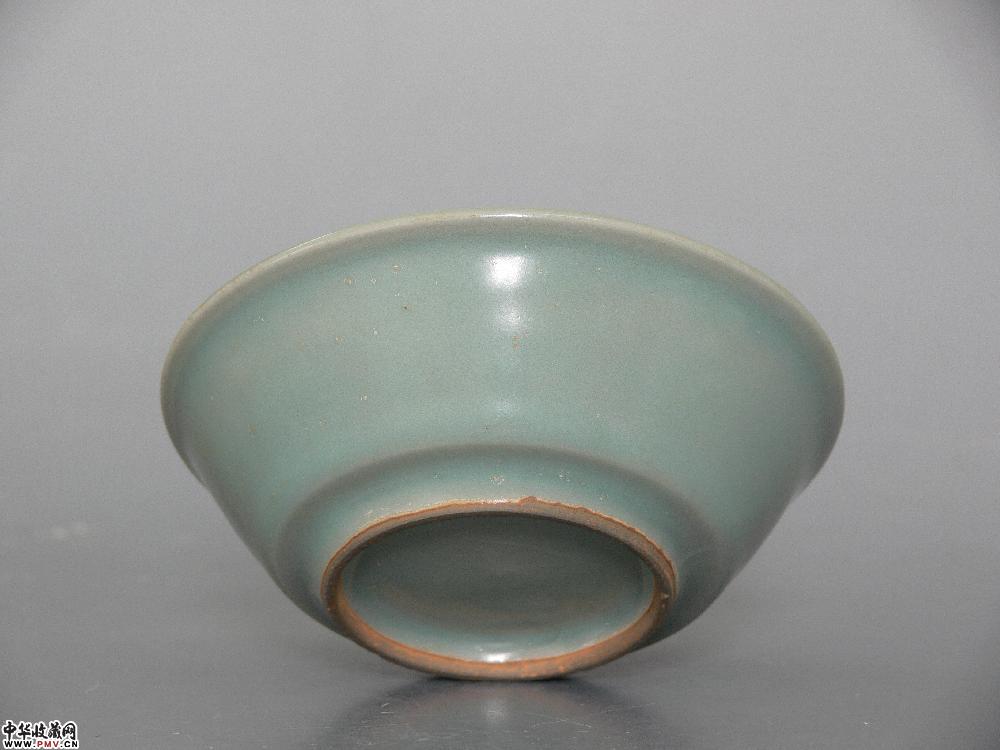 南宋龙泉窑粉青釉水洗