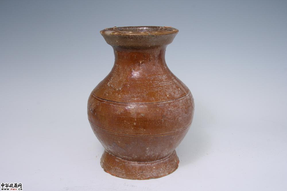 汉黄釉弦纹盘口壶