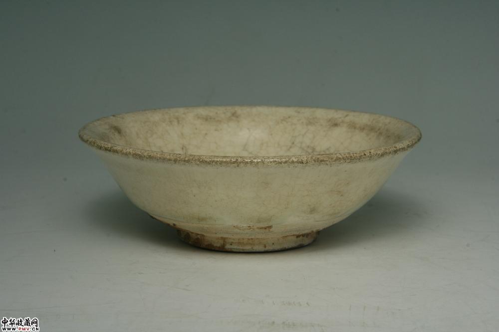 金代八村窑白釉小碗