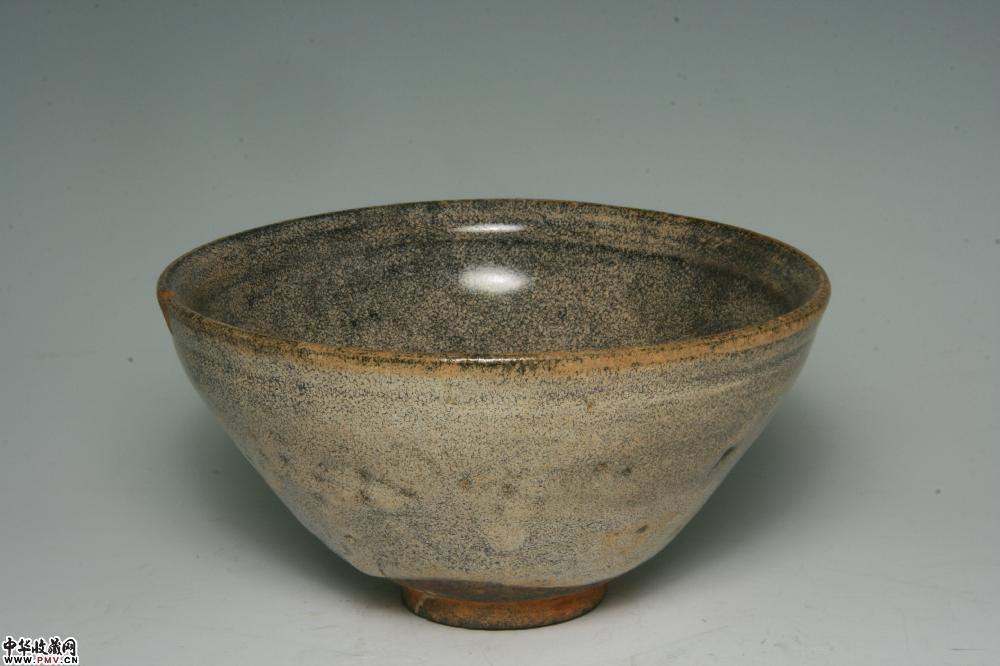 宋建窑茶叶末釉盏