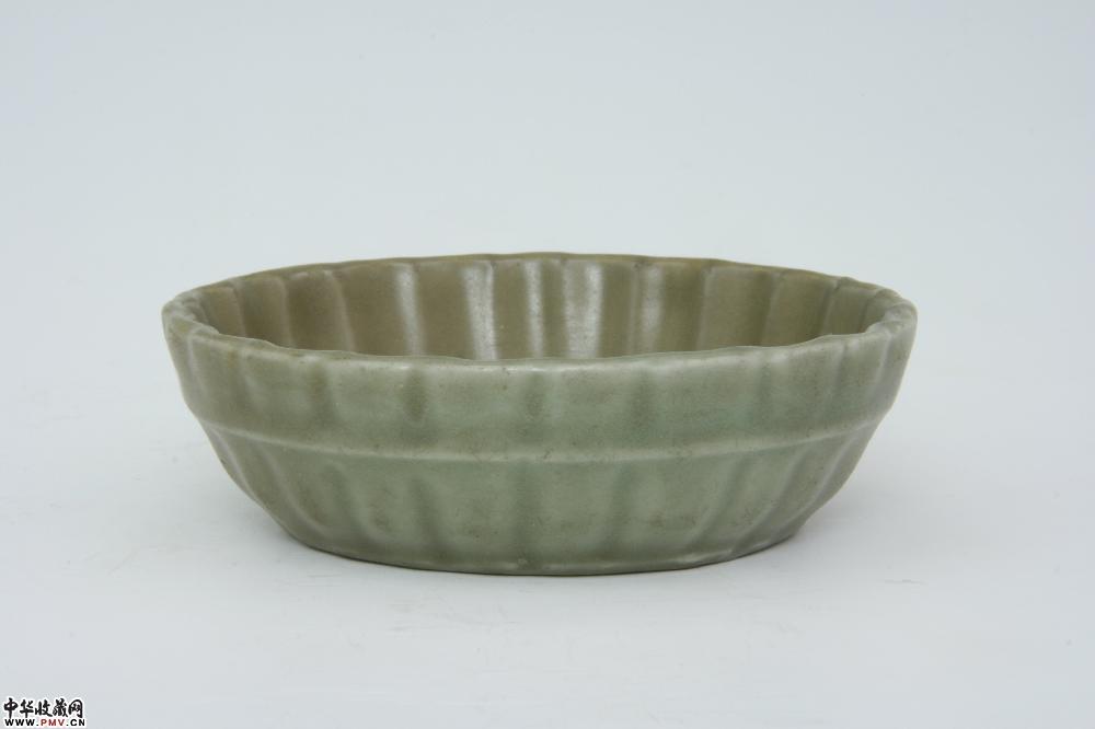 元龙泉窑青釉蔗节洗