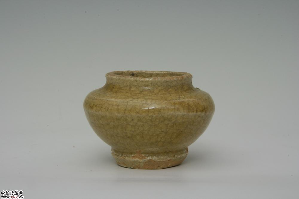 元龙泉窑系黄釉小罐