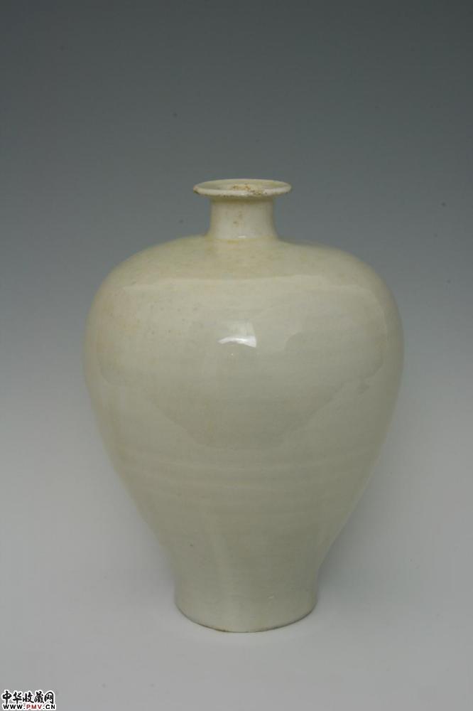 北宋井陉窑白釉梅瓶