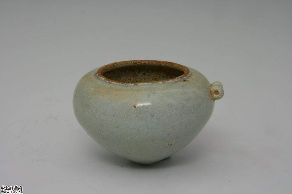 南宋景德镇窑青白釉鸟食罐