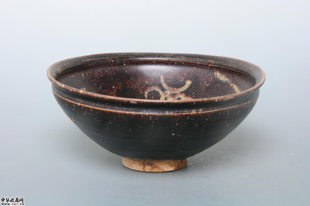 南宋時代吉州窯黒釉白描梅花紋碗(宋)｜売買されたオークション情報