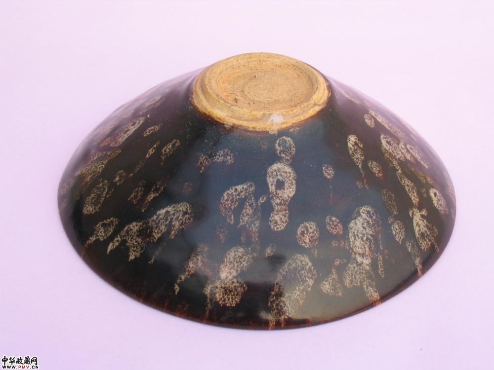 南宋吉州窑鹧鸪斑双凤盏