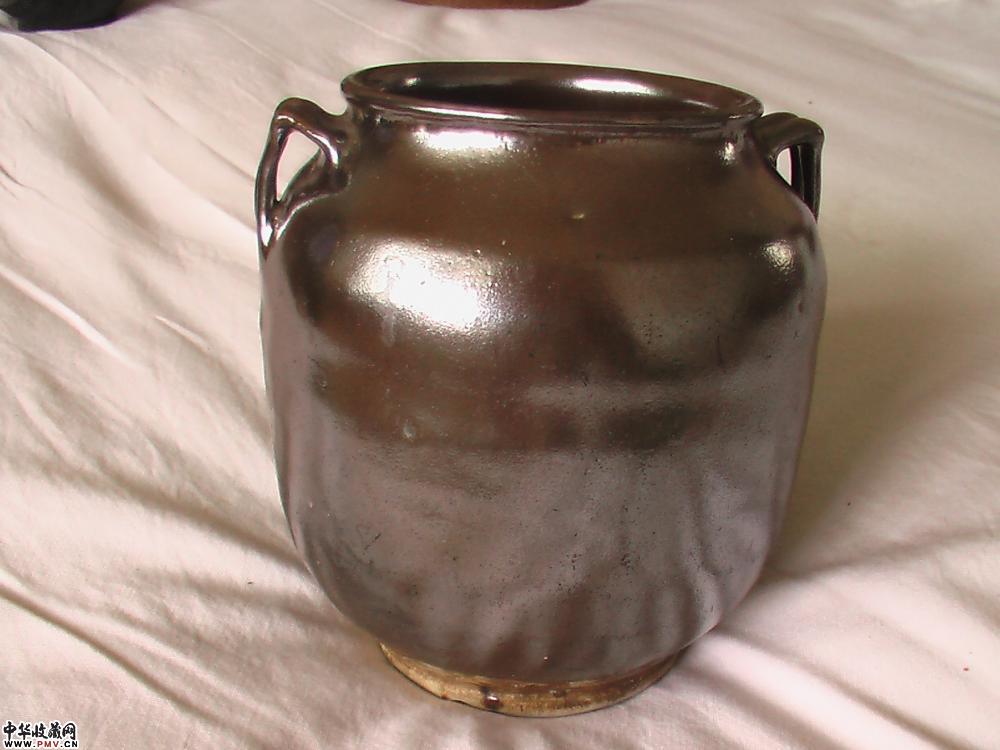 西夏银光釉双耳尊