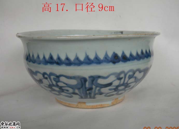 完美的明末清初寿纹青花香炉