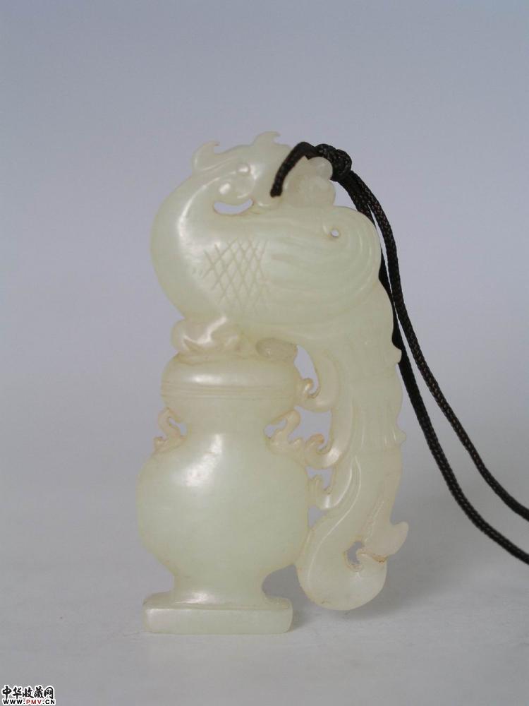 清白玉雕平安吉祥佩