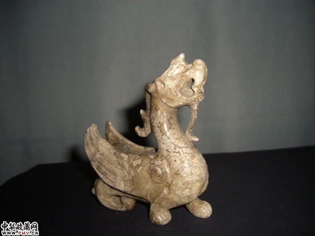 古精雕玉瑞兽望天吼