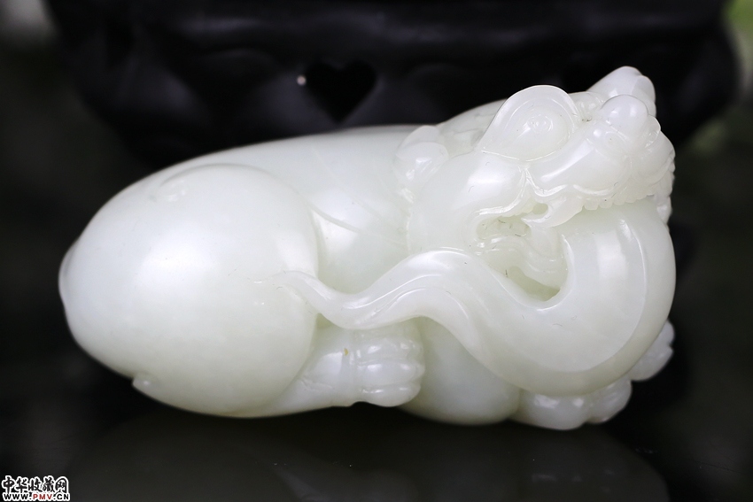 和田玉白玉貔貅手把件 236克