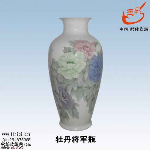 牡丹盛世将军瓶