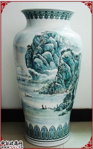 山市晴岚，潇湘八景花瓶，陈列于人民大会堂