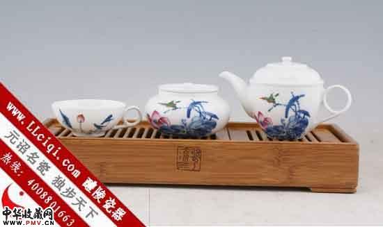 大程瓷器十里荷香双耳壶套装茶具,釉下五彩礼品套装茶具，陶瓷手绘荷共茶具套装
