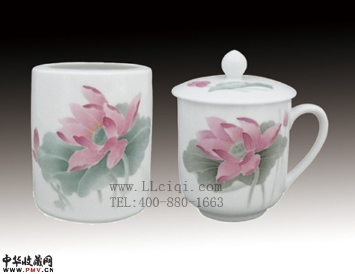 西安釉下五彩瓷，西安世园会釉下五彩瓷办公文具两件套荷花，西安世园会办公礼品，西安世园会釉下五彩陶瓷