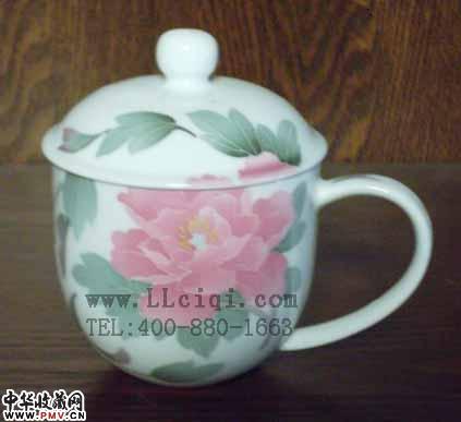 国色天香贵妃杯，醴陵釉下五彩手绘茶杯，女士专用杯，陶瓷水杯，高档女士礼品杯