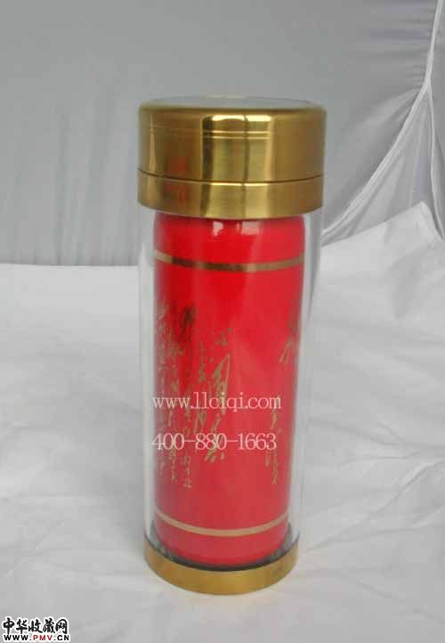 醴陵红瓷保温杯，这是高档的保温杯，用中国红瓷技术做成，独显高贵
