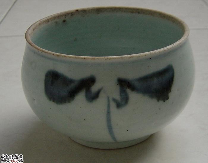 清青花钵〖己售〗