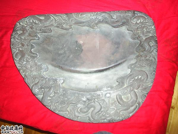 清未．九龙端砚