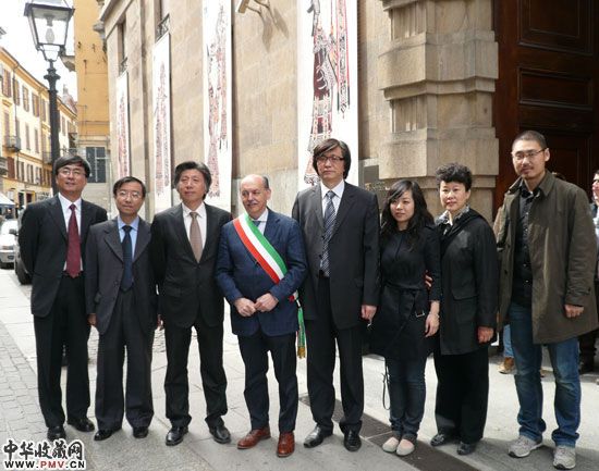 皮耶卡罗市长与中方人员