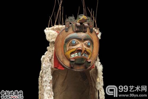 最全面的超现实主义艺术展目前正在温哥华艺术馆Vancouver Art Gallery中展出