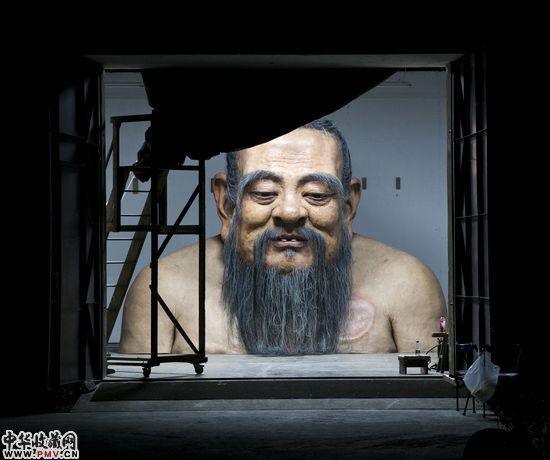 张洹个展中的孔子作品