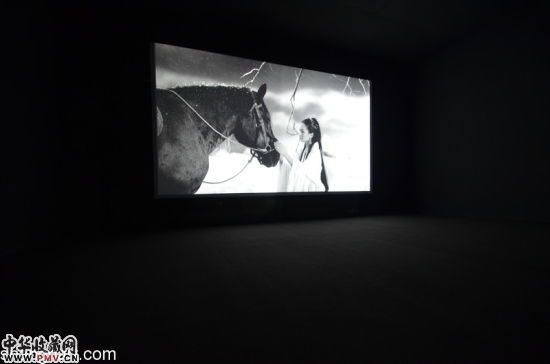 杨福东影像作品场景 杨福东影像作品场景