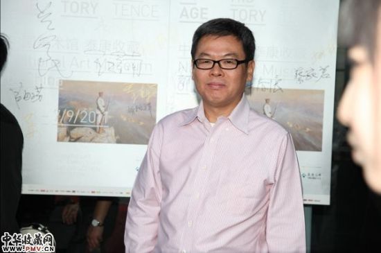 著名印尼艺术收藏家余德耀先生参加开幕式 著名印尼艺术收藏家余德耀先生参加开幕式