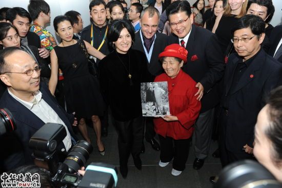 毕加索女儿和张大千女儿在上海相见现场