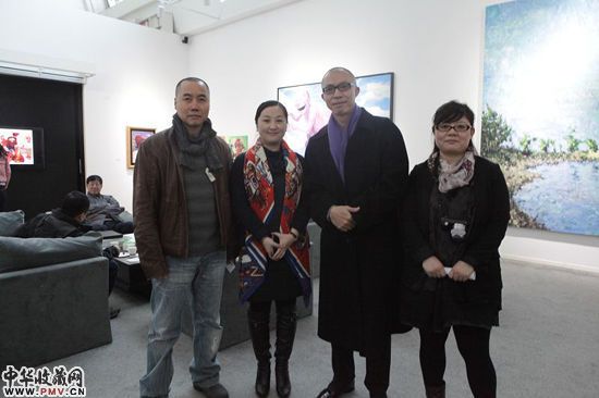 艺术家与嘉宾合影左起：贾涤非、李兰芳、卢杰、陈旭