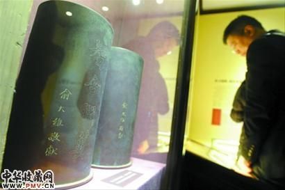 抗日战争期间俞大维赠宋庆龄炮弹壳制作的花瓶 本版图片均为晚报 王浩然 现场图片