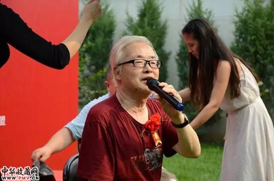 艺术家胡正伟发言