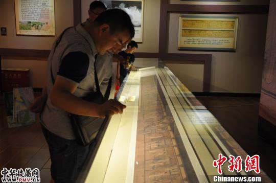 南宋《蚕织图》特展举办 系首次公开展出 收藏资讯