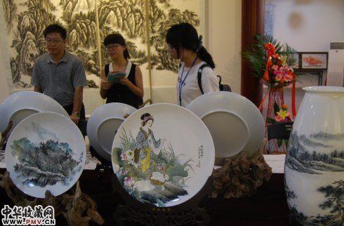 卢美彬书法美术作品展开幕