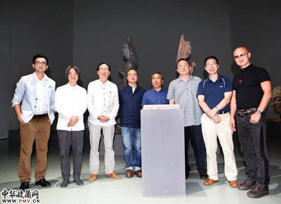 开幕式嘉宾合影