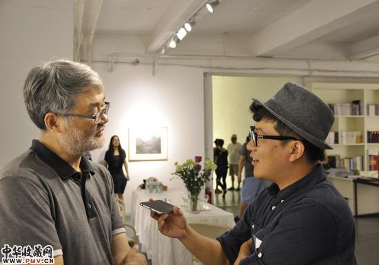 策展人贾廷峰接受媒体专访