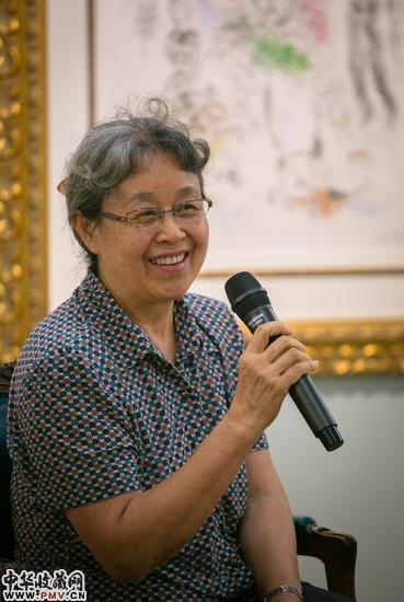 古元先生之女古安村女士