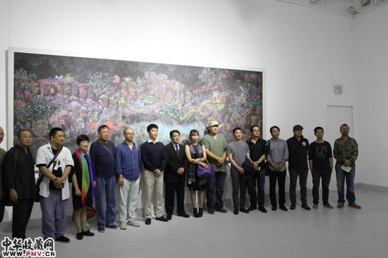 源动力：许英辉绘画艺术展亮相梵谷艺术中心 收藏资讯