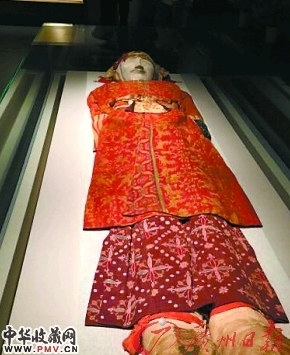 丝路之绸展示 精美古代丝织品 收藏资讯