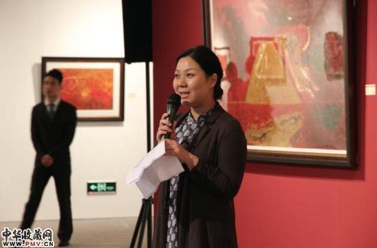 严舒黎女士作为策展人于开幕式上发表讲话