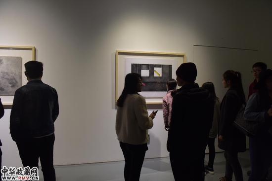 “四界”艺术展 现场