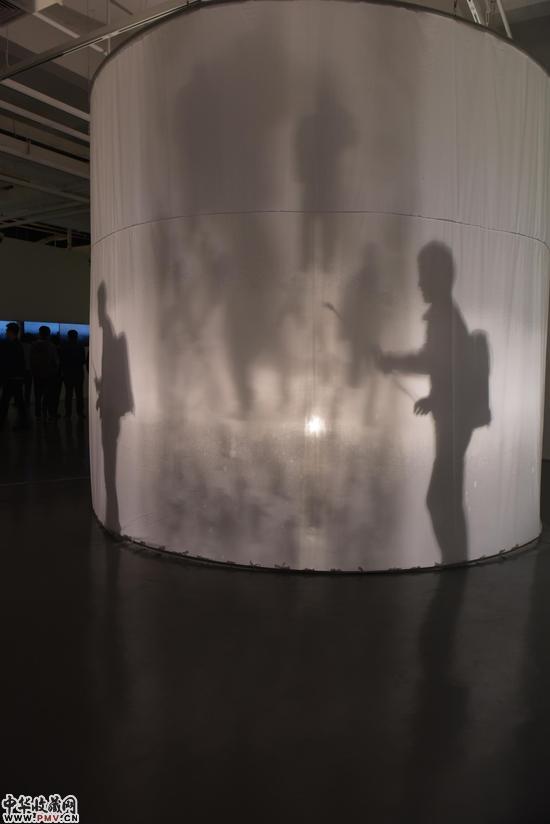 “四界”艺术展 现场